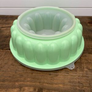 Vintage Tupperware  Jello‎ Mold Set Light Mint Green